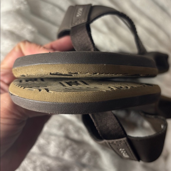 Men’s Size 12 Reef Flip Flops Phantom II EUC - Picture 4 of 6